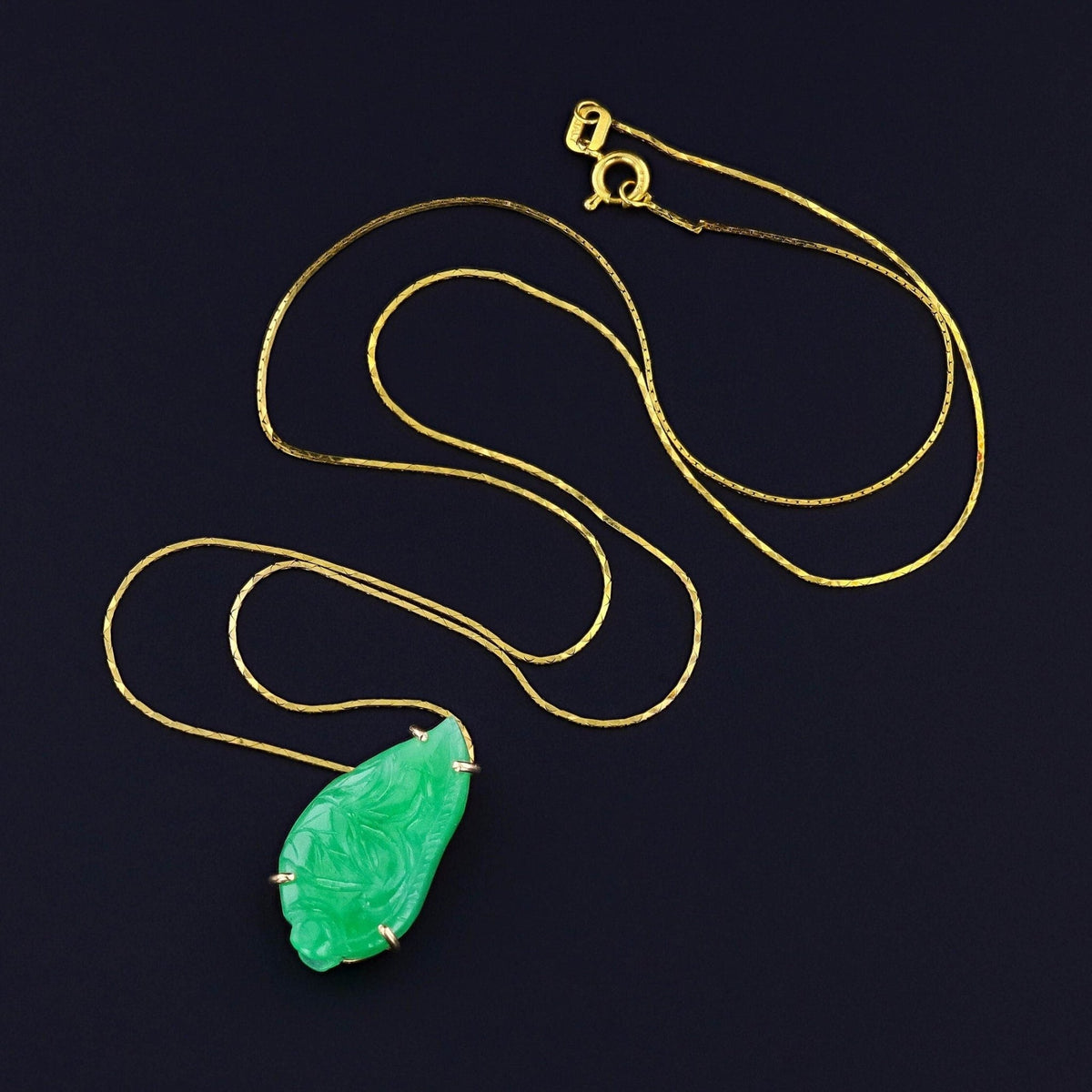 Vintage Nephrite Jade Pendant of 14k Gold - Trademark Antiques