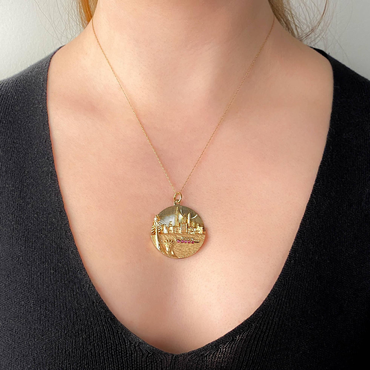 Vintage New York City Skyline Pendant of 14k Gold - Trademark Antiques