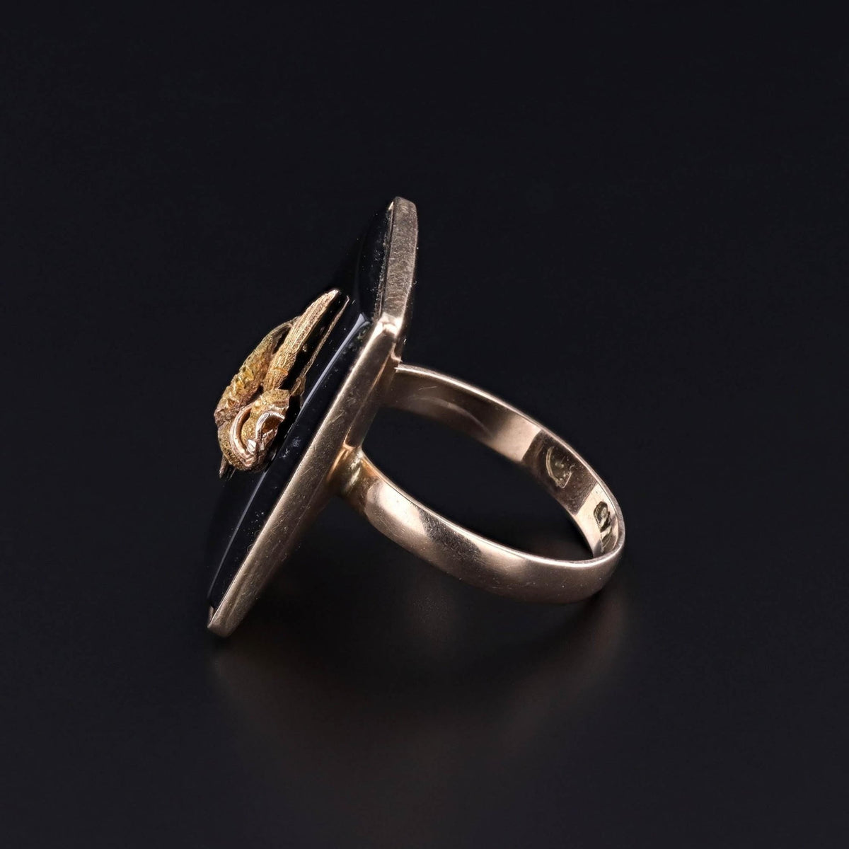 Vintage Onyx Bird Ring of 10k Gold - Trademark Antiques