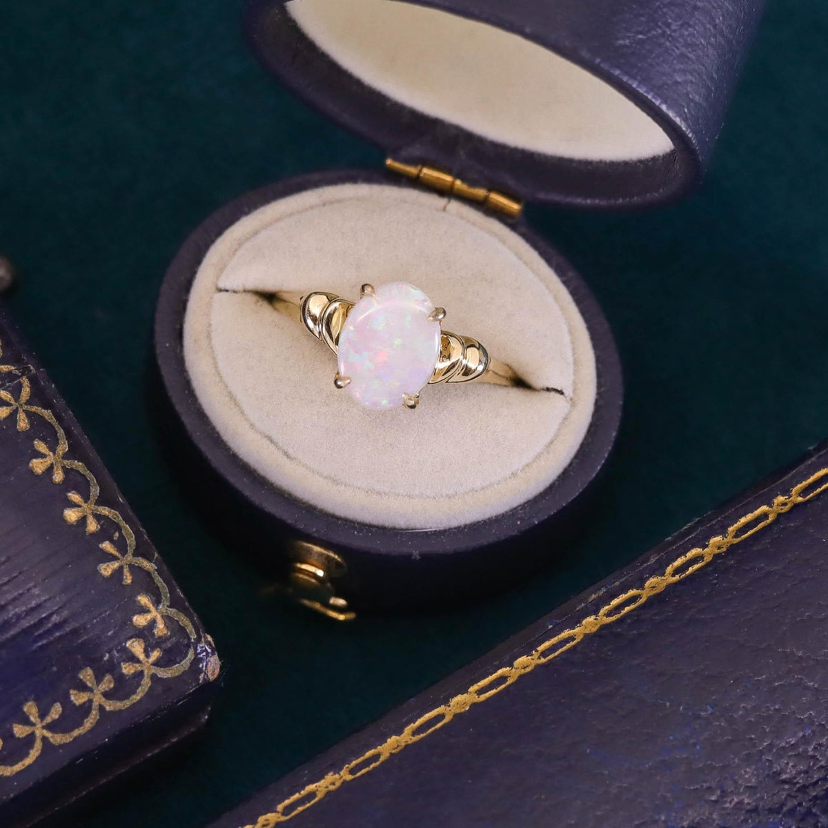 Vintage Opal Ring of 14k Gold - Trademark Antiques