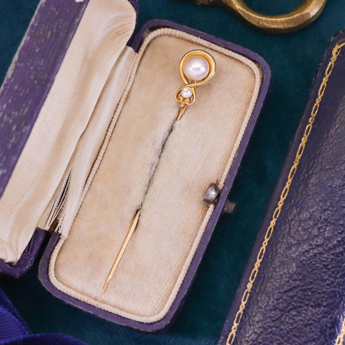 Vintage Pearl and Diamond Stickpin of 14k Gold - Trademark Antiques