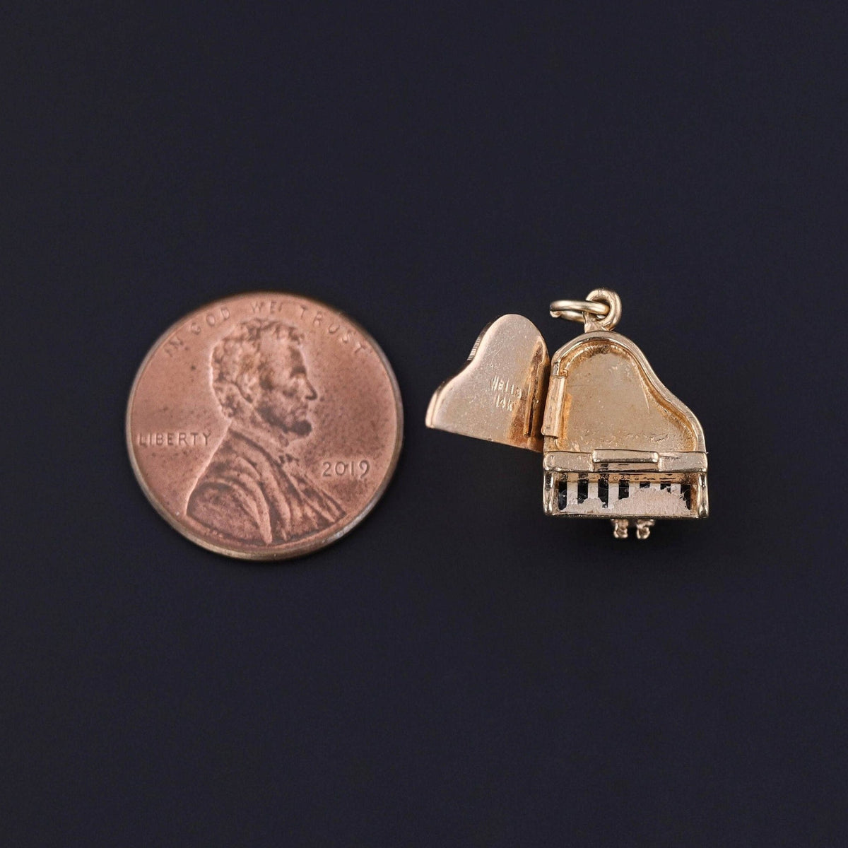 Vintage Piano Charm of 14k Gold - Trademark Antiques