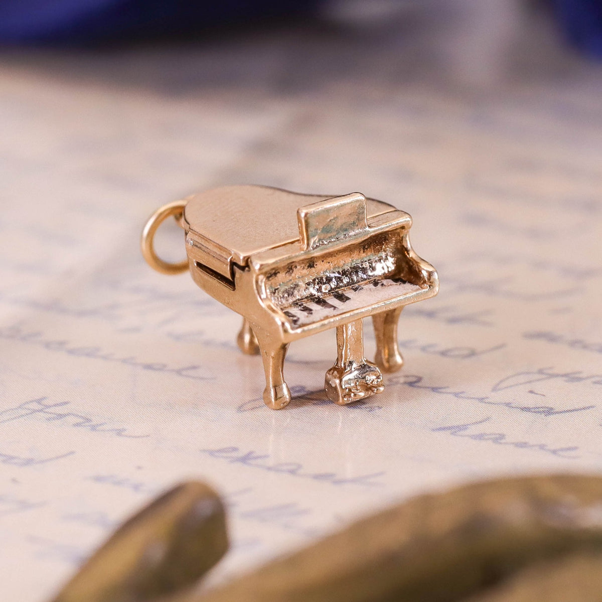Vintage Piano Charm of 14k Gold - Trademark Antiques