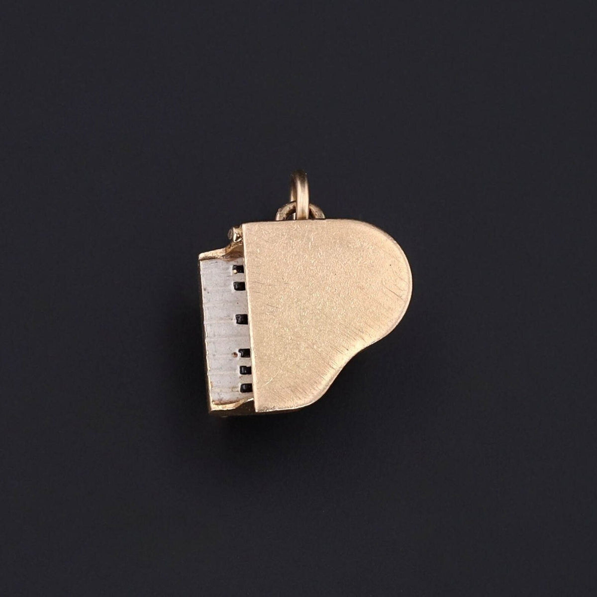 Vintage Piano with Enamel Charm of 14k Gold - Trademark Antiques