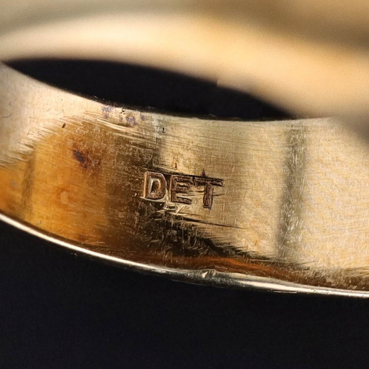 Vintage Pisces Ring of 14k Yellow &amp; White Gold - Trademark Antiques