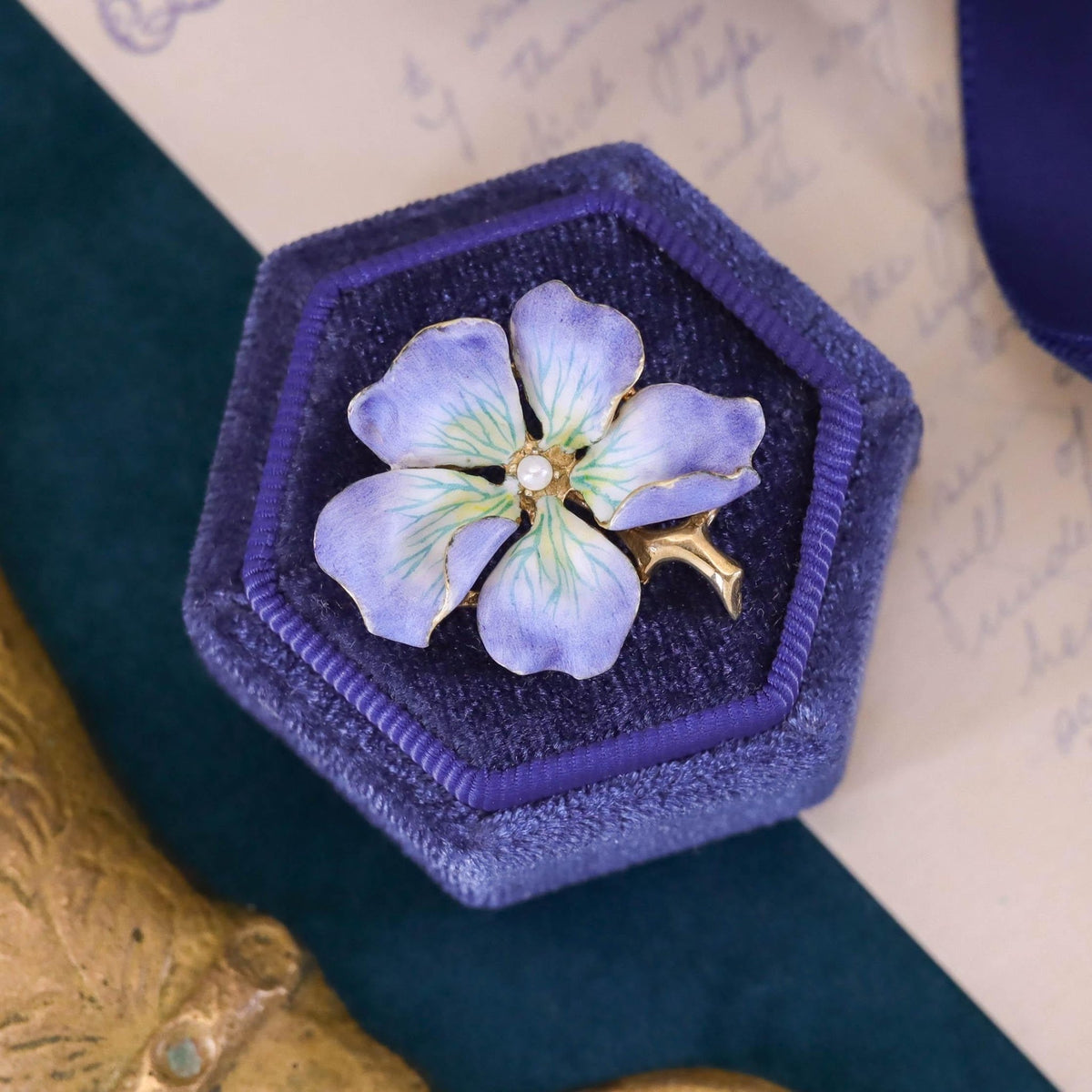Vintage Purple Enamel Flower Brooch of 14k Gold - Trademark Antiques