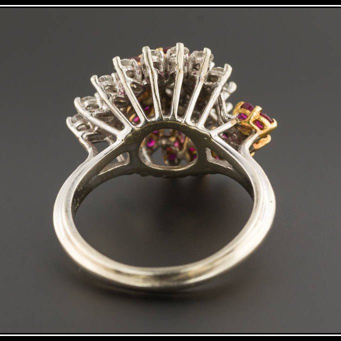 Vintage Ruby and Diamond Cocktail Ring of 18k Gold - Trademark Antiques