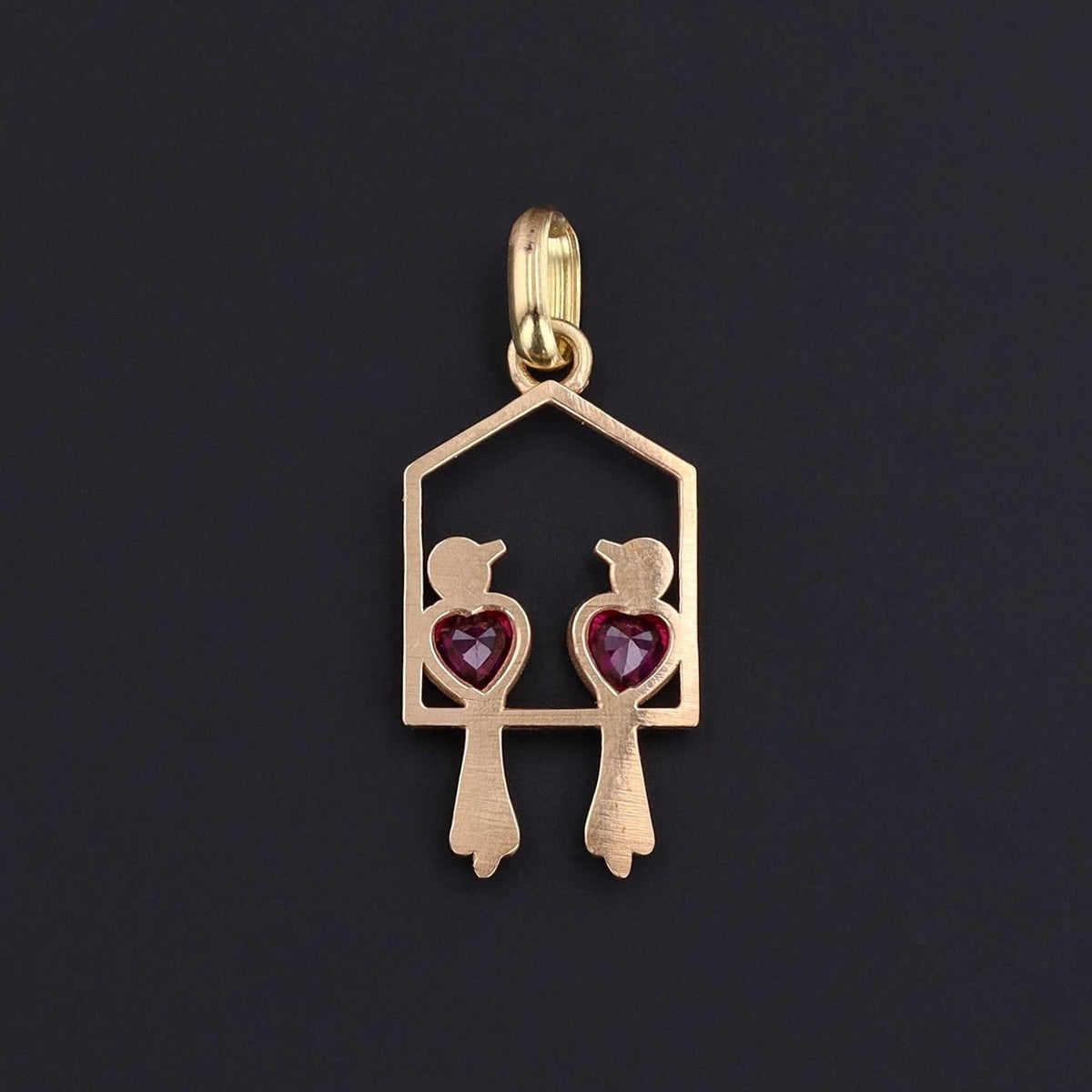 Vintage Ruby Lovebirds Pendant of 18k Gold - Trademark Antiques