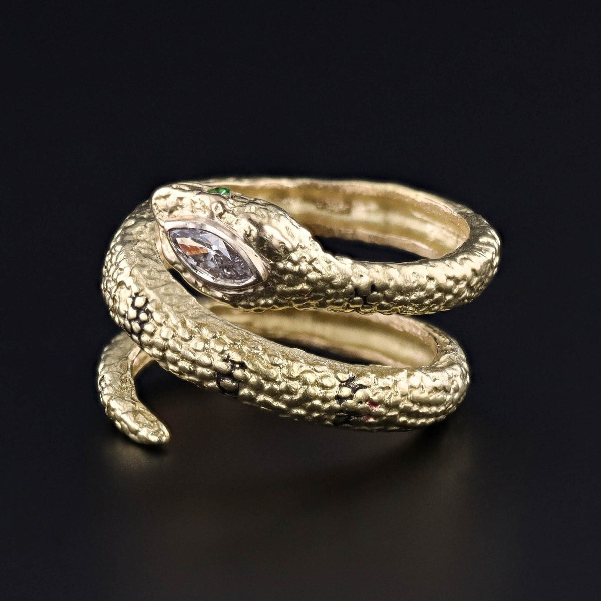 Vintage Snake Ring of 18k Gold - Trademark Antiques
