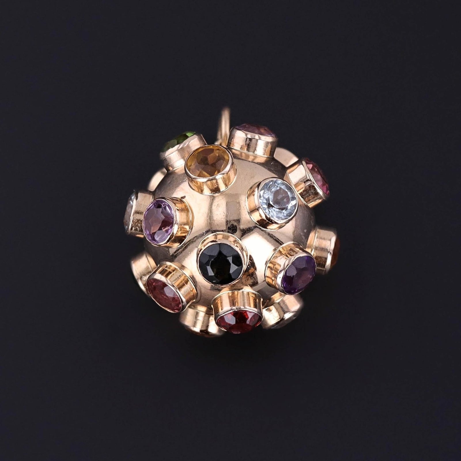 Vintage Sputnik Pendant of 18k Gold - Trademark Antiques