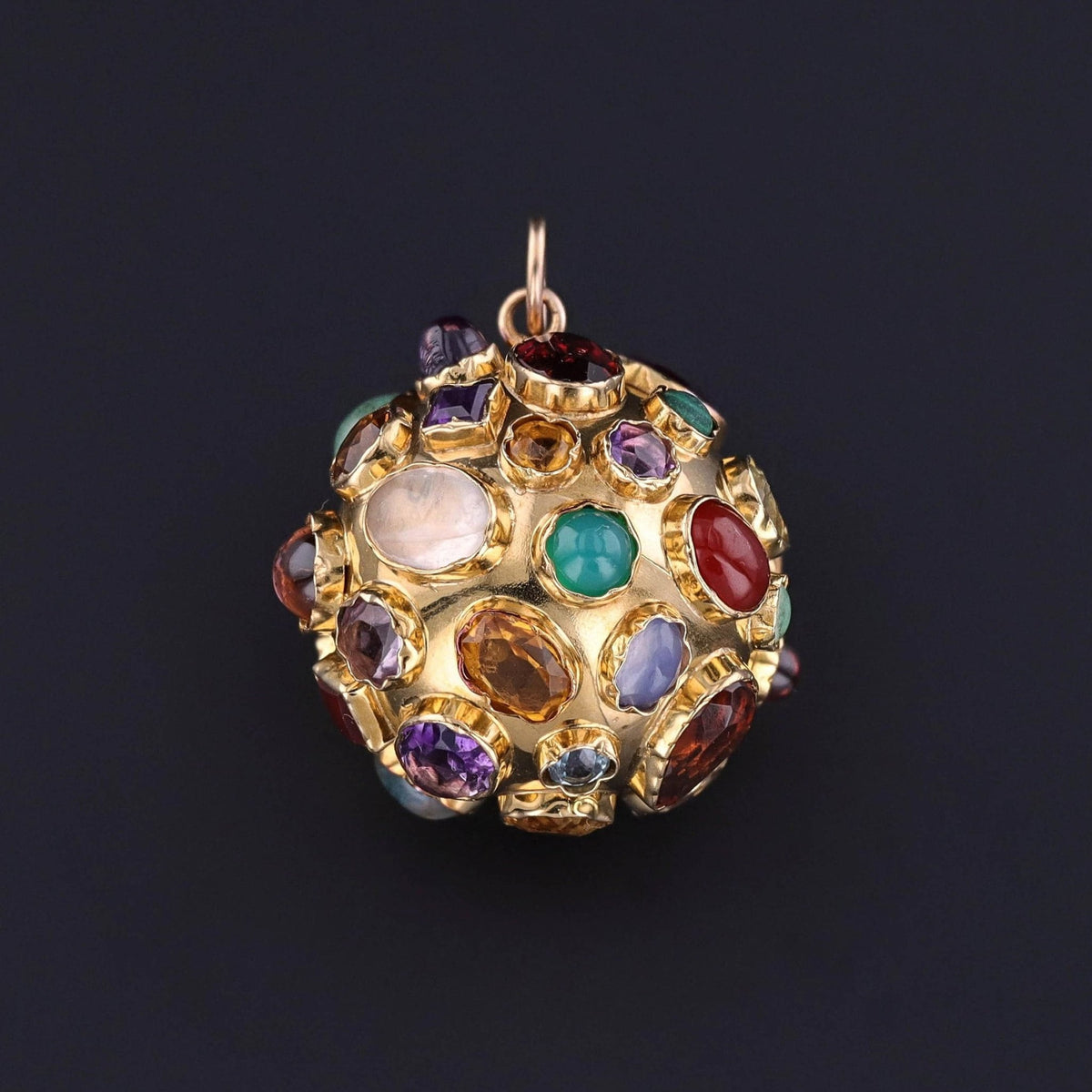 Vintage Sputnik Pendant of 18k Gold - Trademark Antiques
