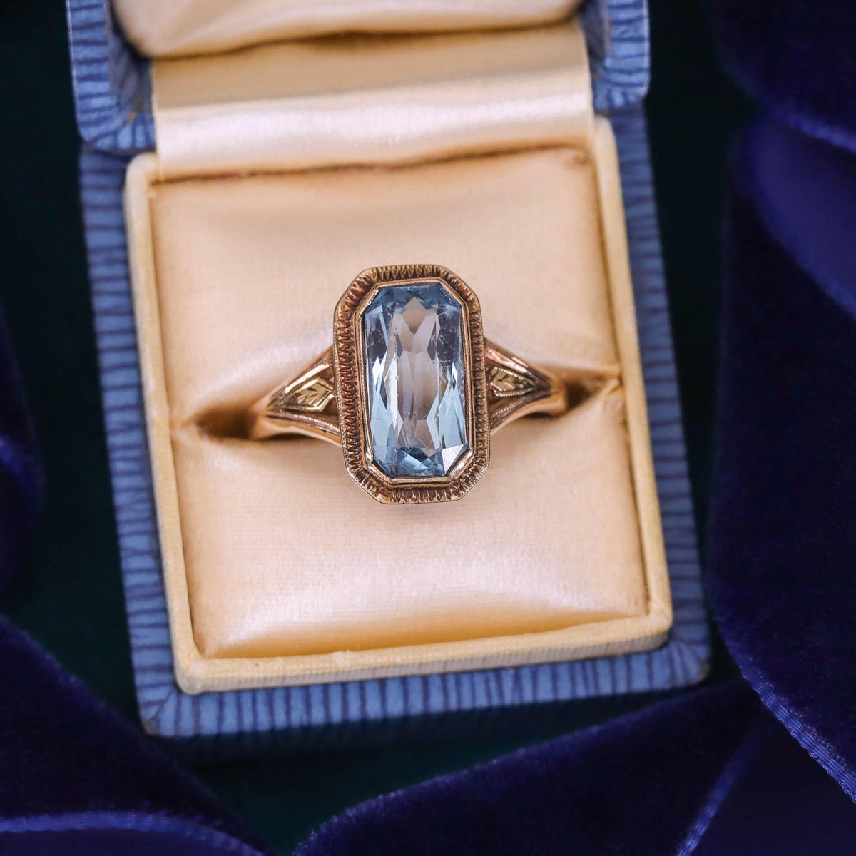 Vintage Synthetic Blue Spinel Ring of 10k Gold - Trademark Antiques