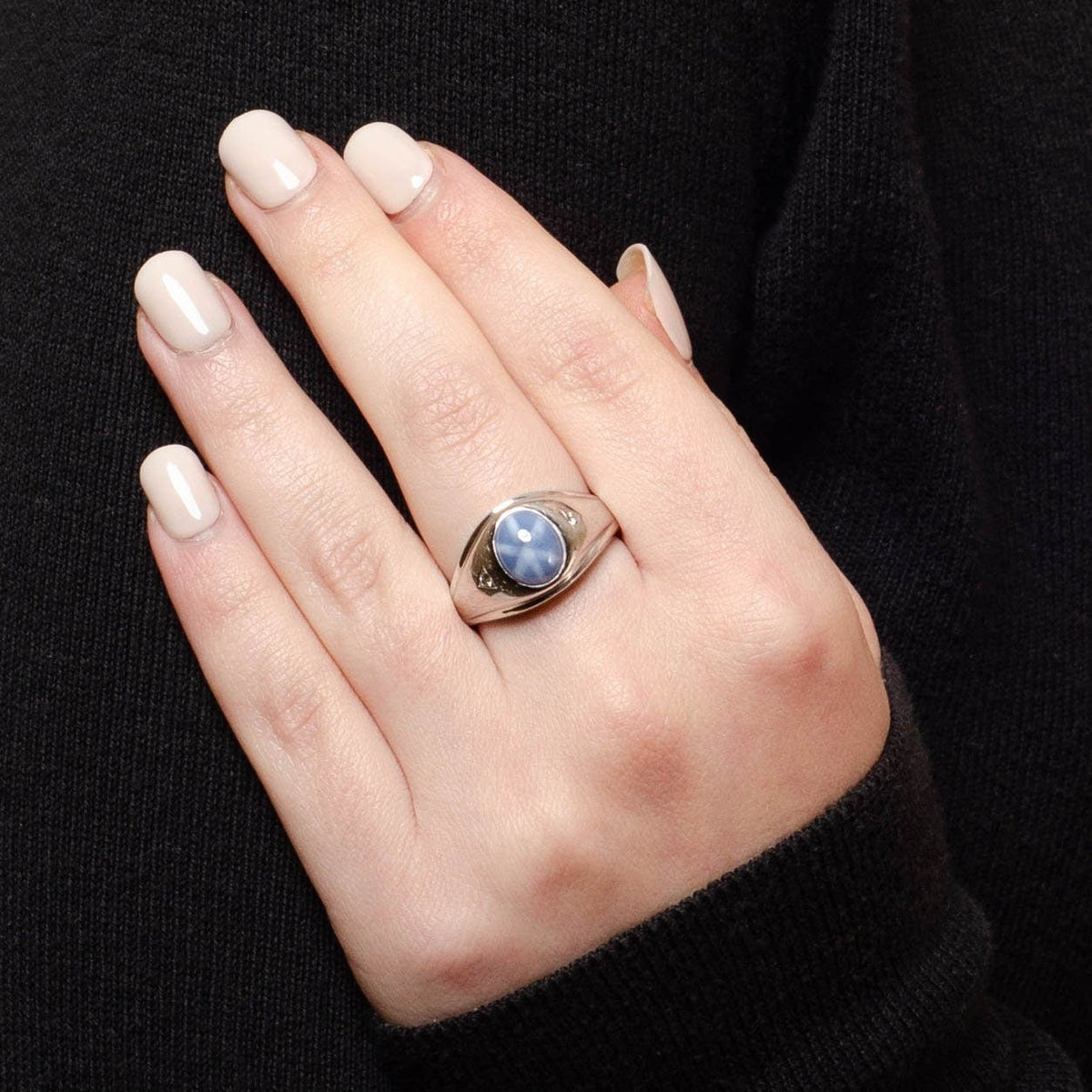 Vintage Synthetic Star Sapphire Ring of 14k White Gold - Trademark Antiques