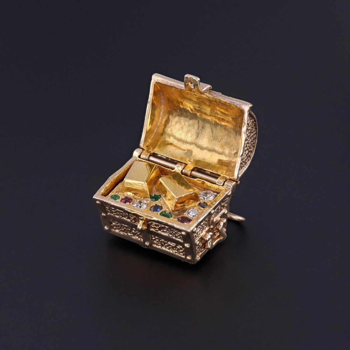 Vintage Treasure Chest Charm of 9ct Gold - Trademark Antiques