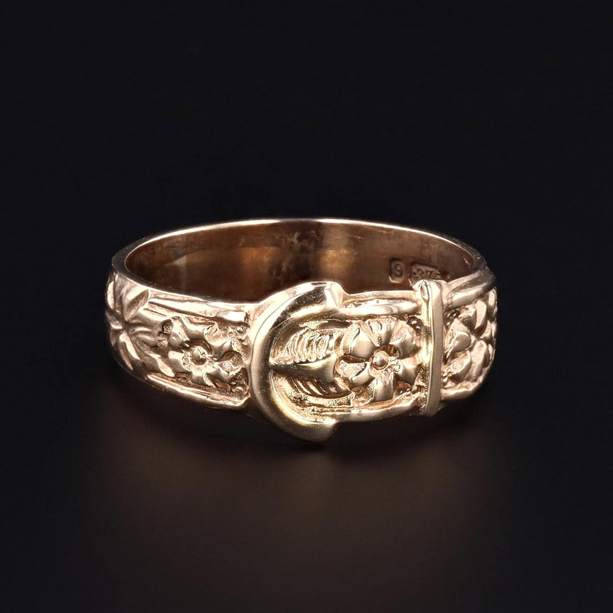 Vintage Unisex Buckle Ring of 9ct Gold - Trademark Antiques