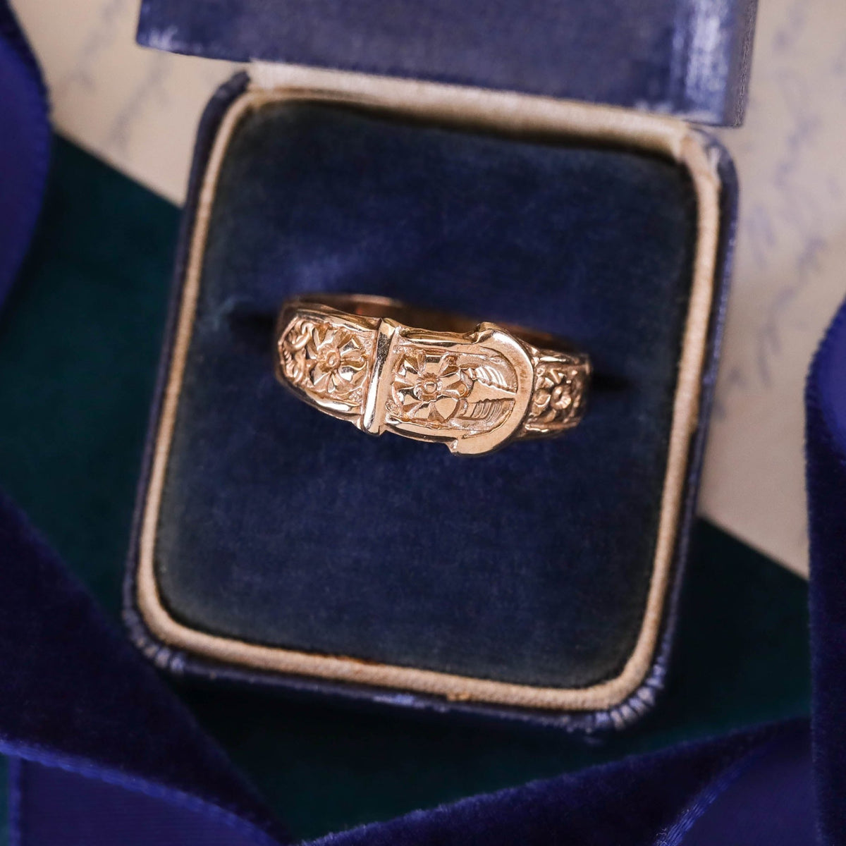 Vintage Unisex Buckle Ring of 9ct Gold - Trademark Antiques