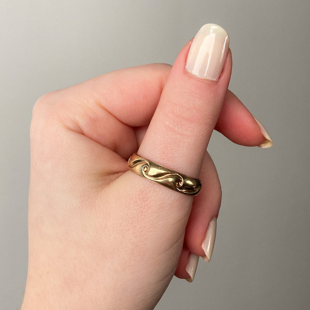Vintage Wedding Band of 14k Gold - Trademark Antiques