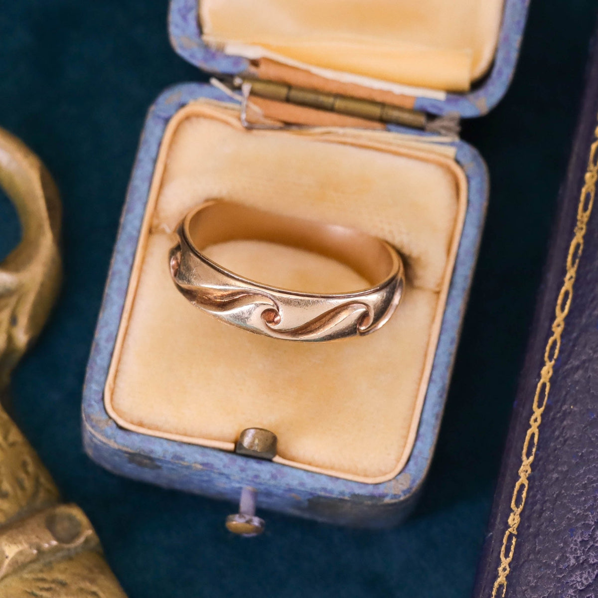 Vintage Wedding Band of 14k Gold - Trademark Antiques
