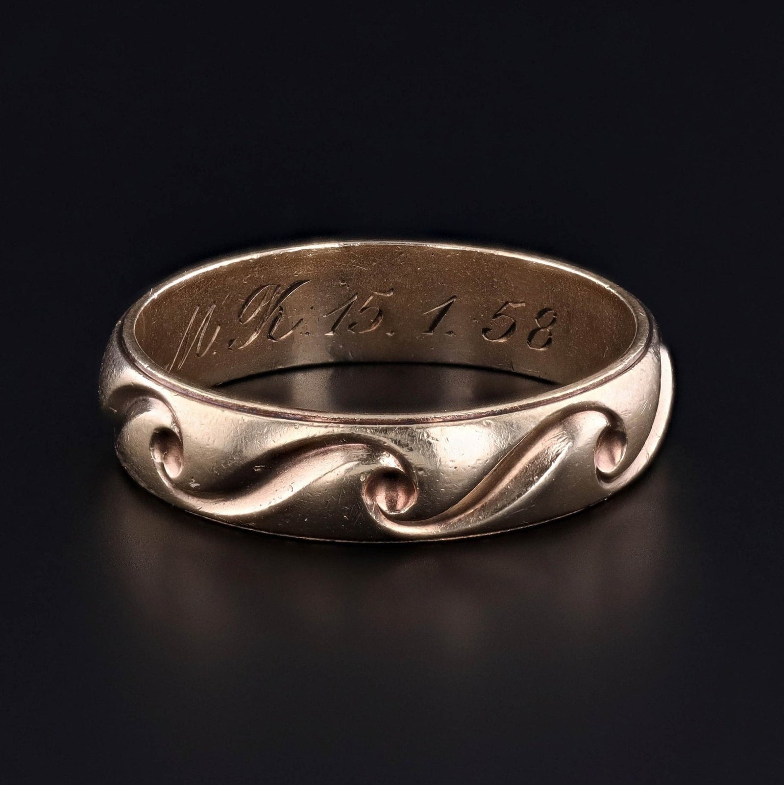 Vintage Wedding Band of 14k Gold - Trademark Antiques