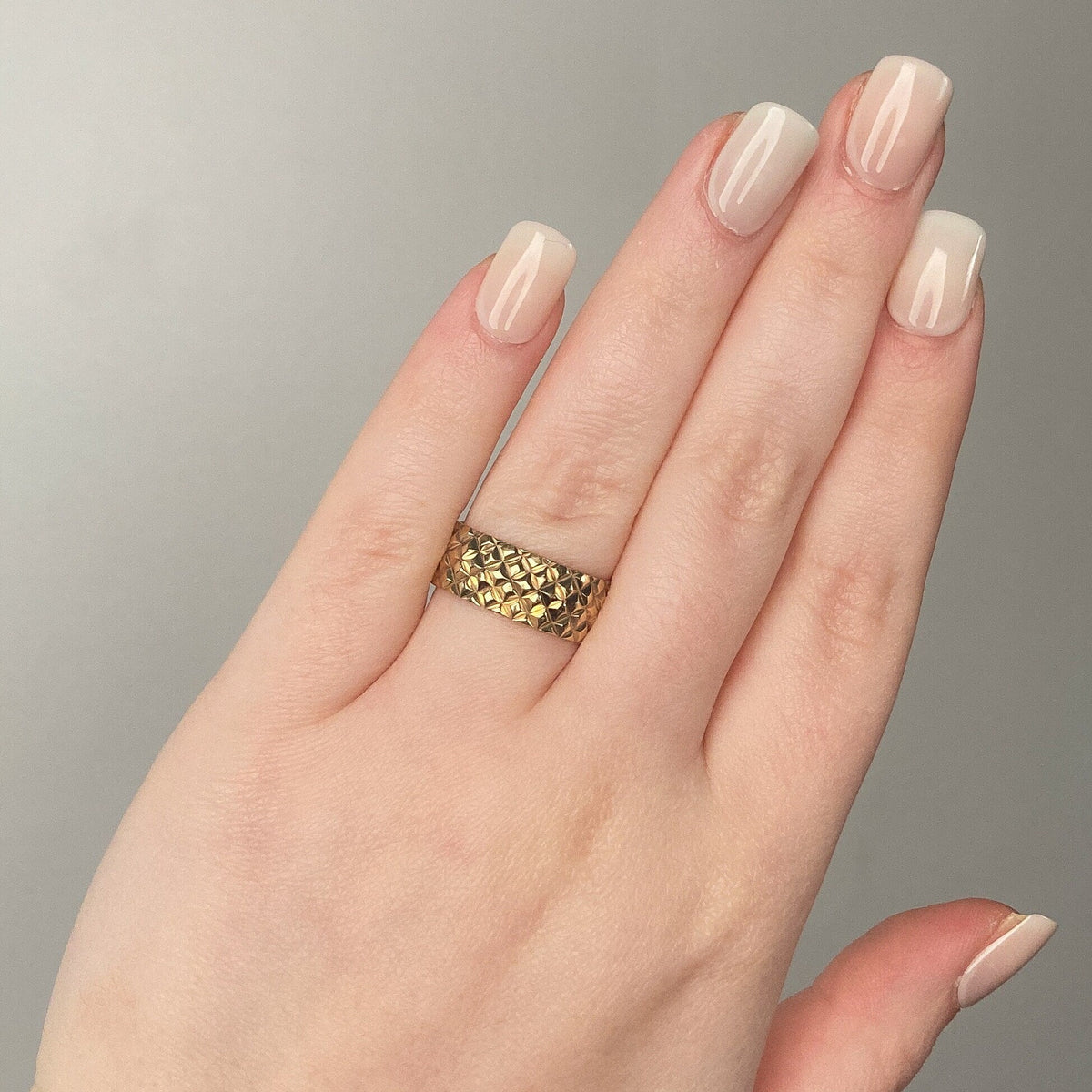 Vintage Wide Band of 14k Gold - Trademark Antiques