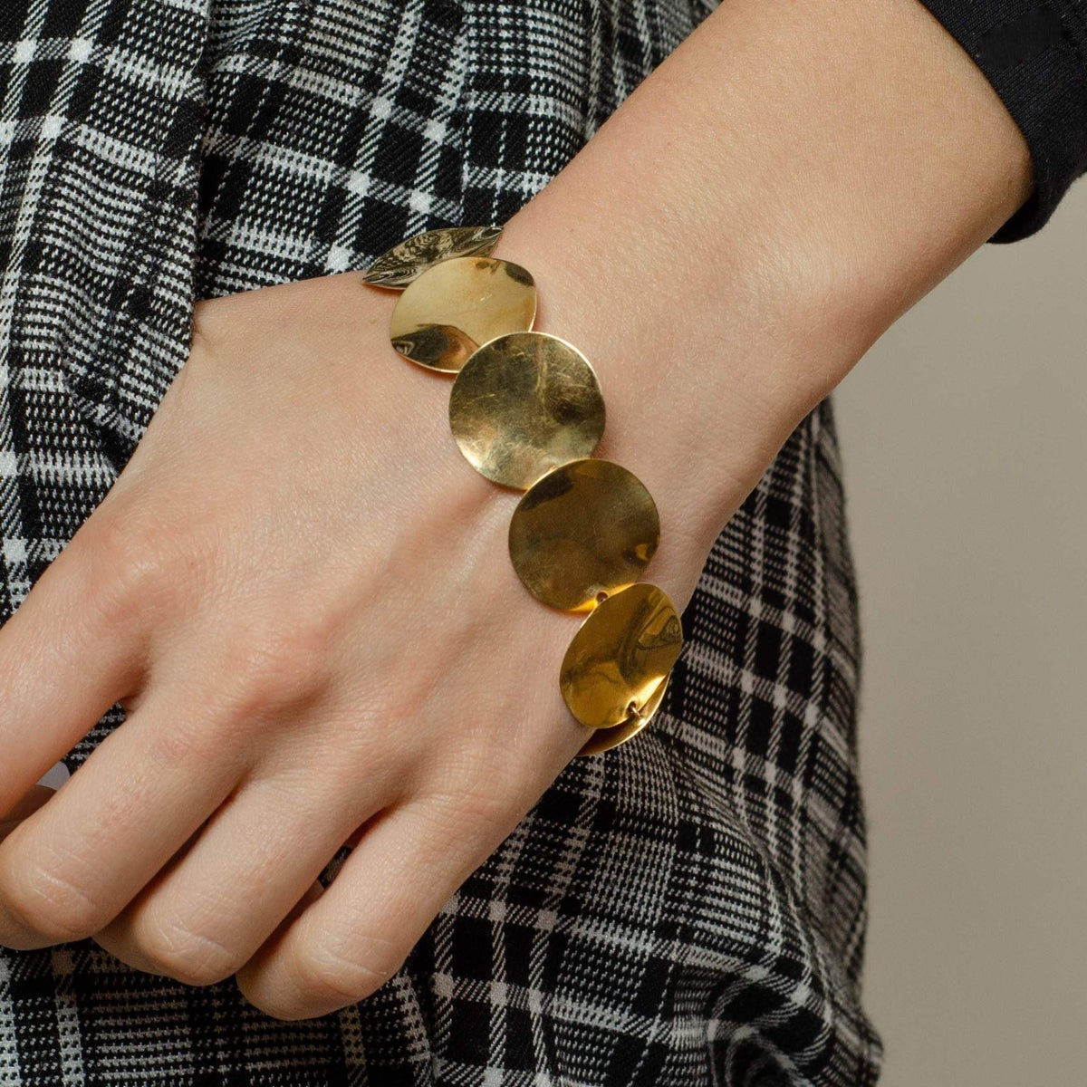 14k Gold Bracelet | Gold Disc Bracelet - Trademark Antiques