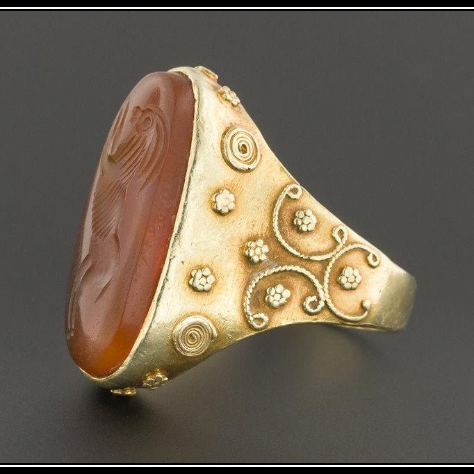 14k Gold &amp; Carnelian Aries Ring | Vintage Aries Ring - Trademark Antiques