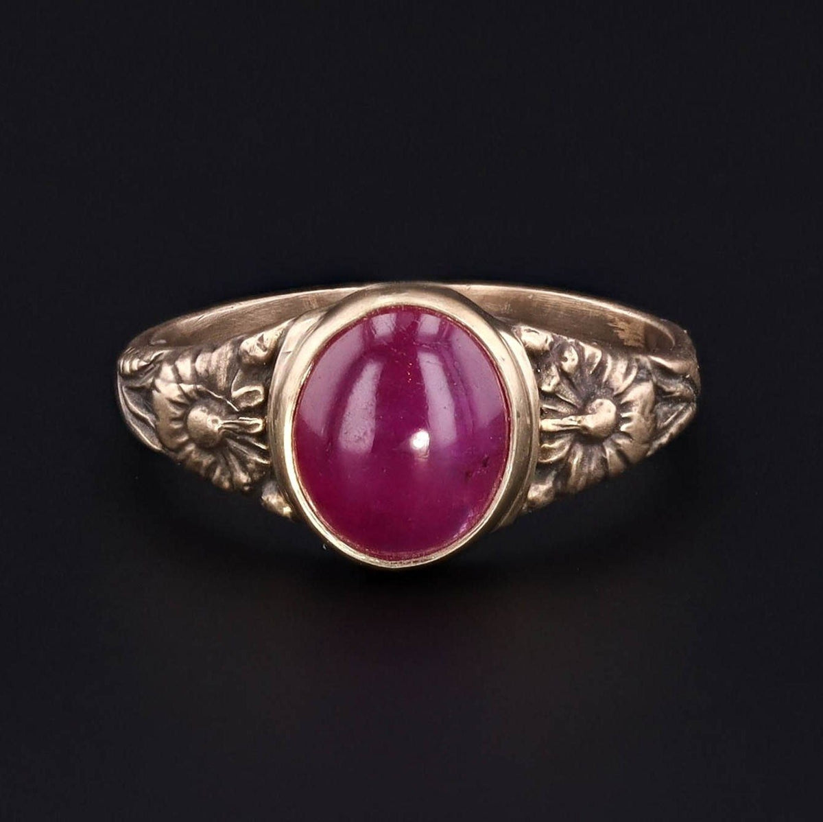 14k Gold &amp; Ruby Ring | Ruby Ring - Trademark Antiques