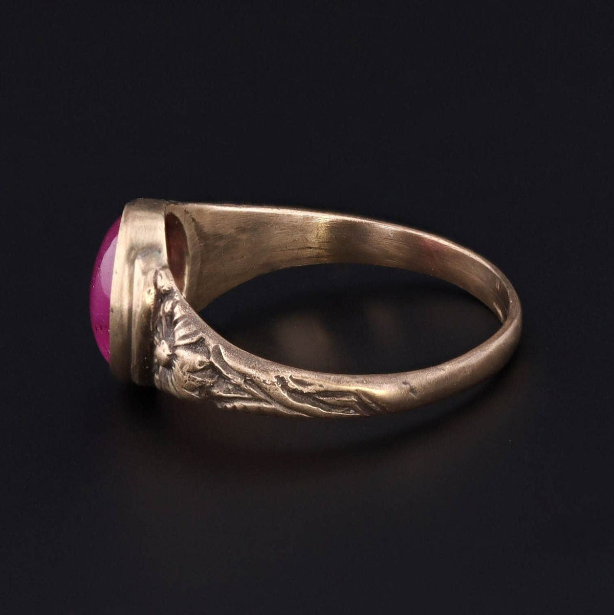 14k Gold &amp; Ruby Ring | Ruby Ring - Trademark Antiques