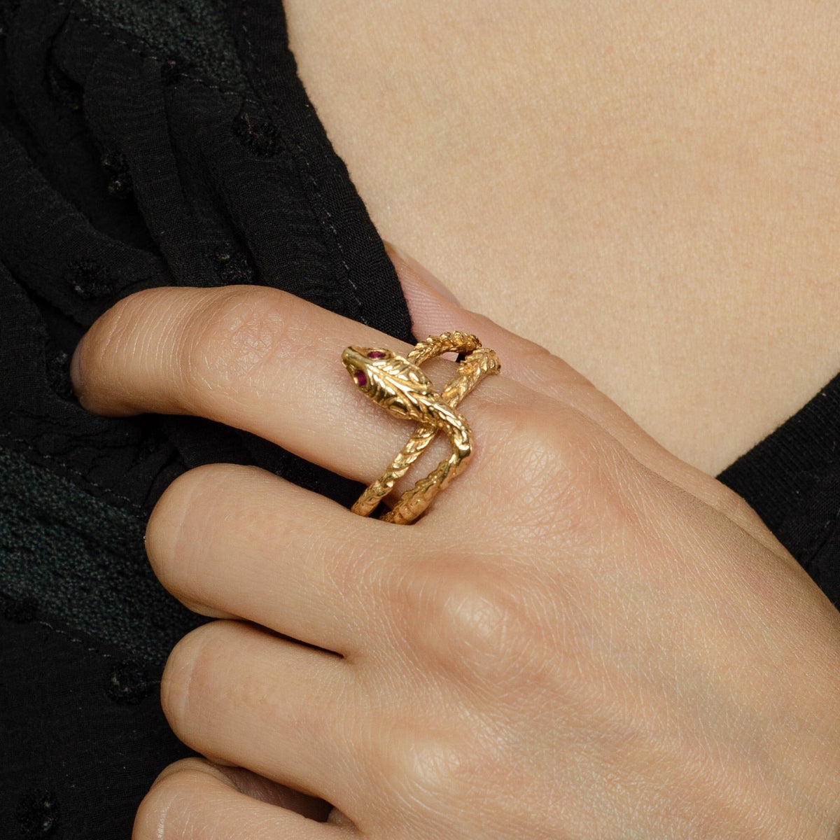 14k Gold Snake Ring | Vintage 14k Gold Snake Ring - Trademark Antiques