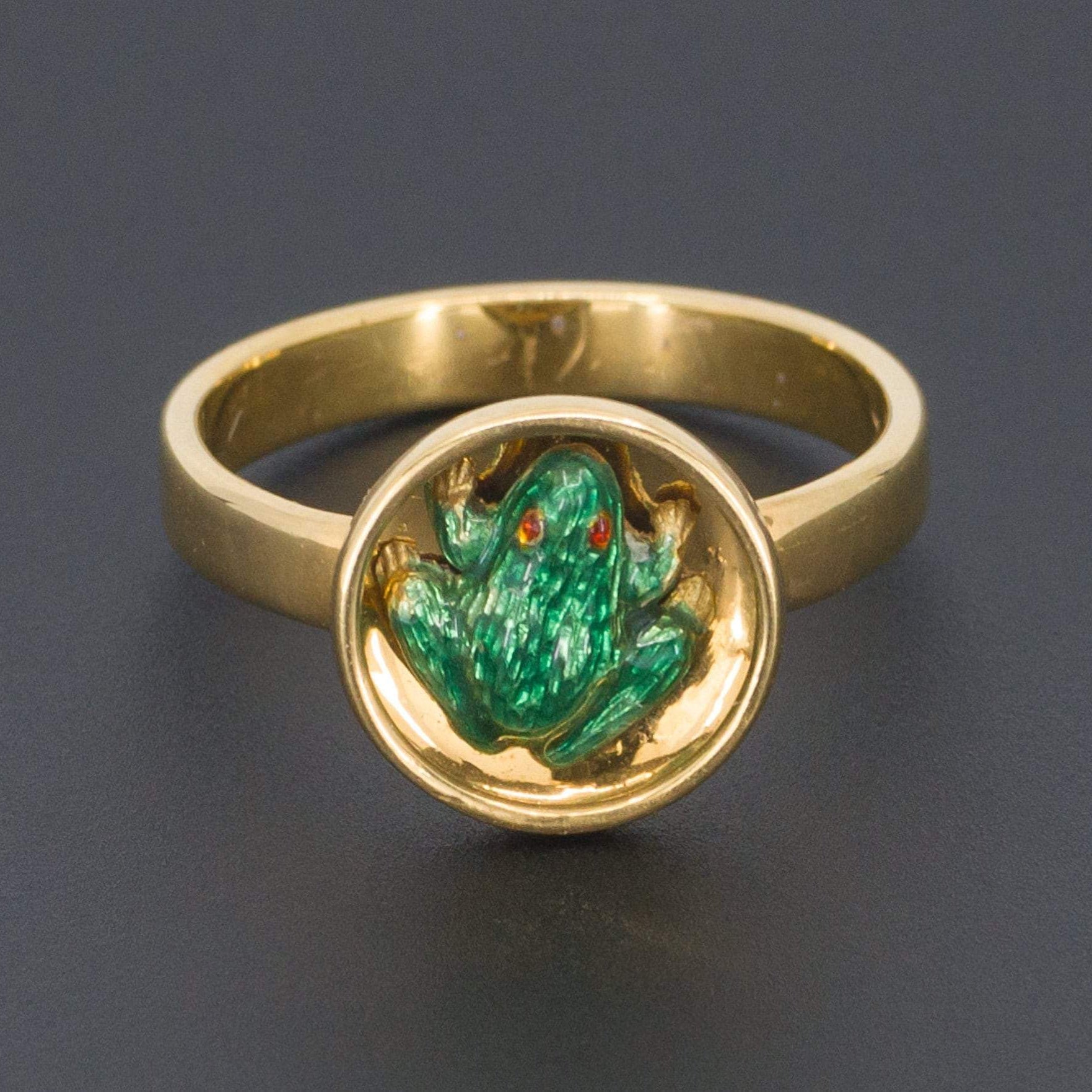 18k Gold Frog Ring | Green Enamel Frog Ring - Trademark Antiques