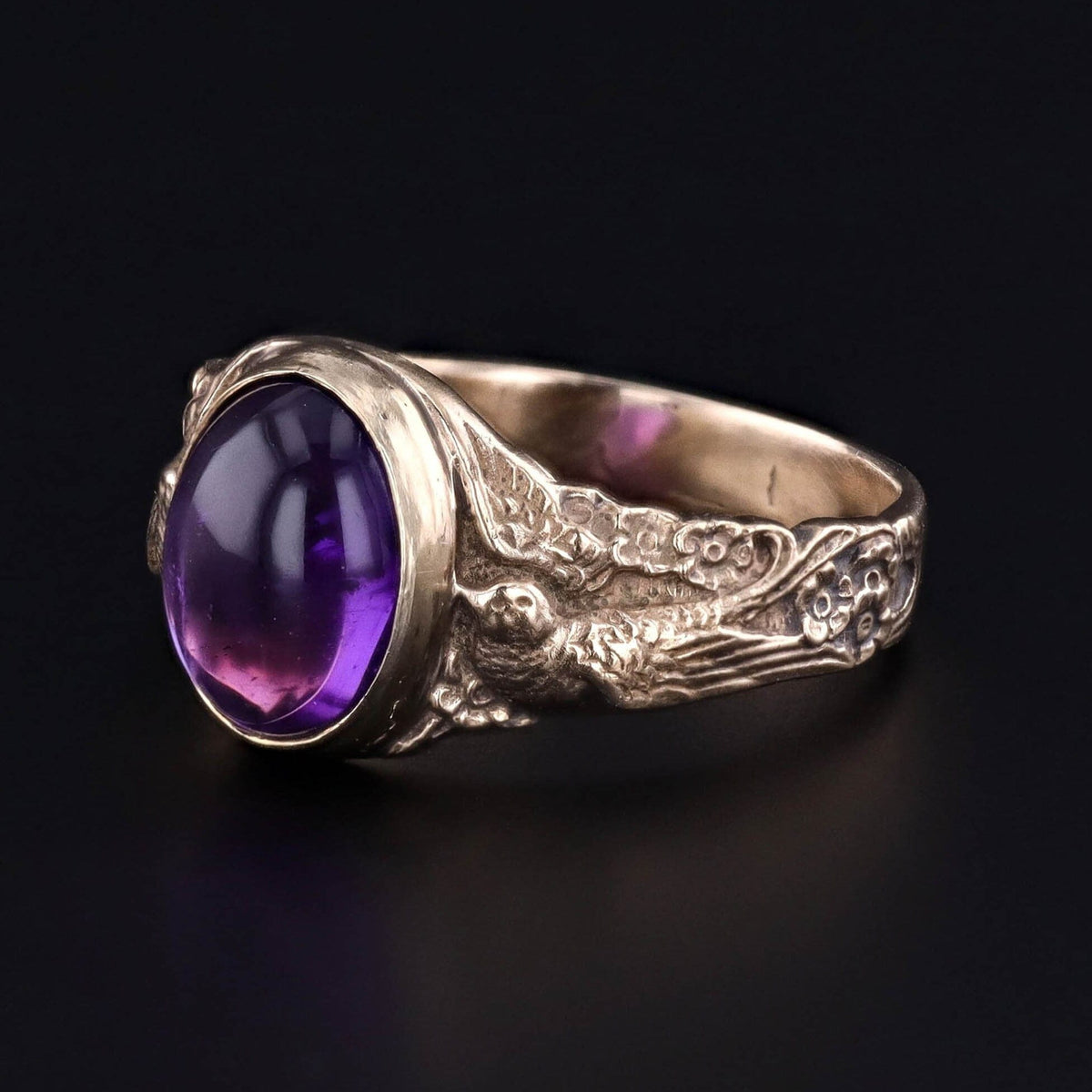 Amethyst Bird Ring of 14k Gold - Trademark Antiques