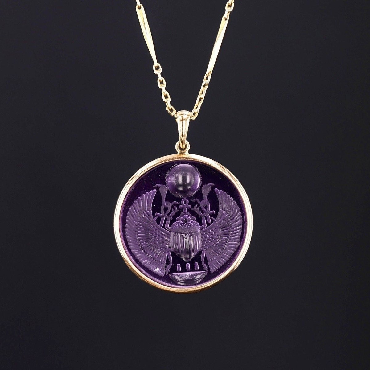 Amethyst Intaglio Scarab Pendant of 14k Gold - Trademark Antiques