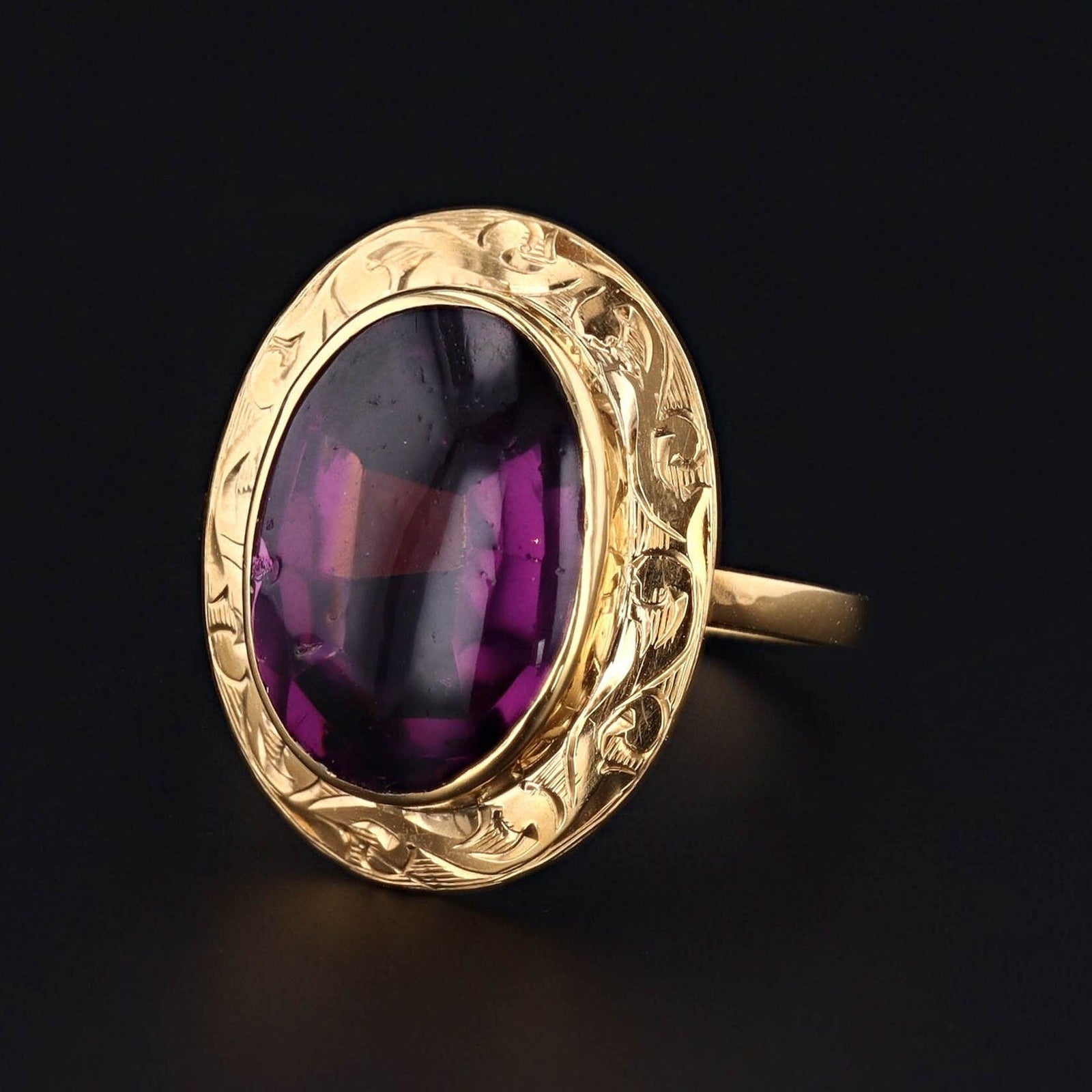 Amethyst Ring | 14k Gold & Amethyst Ring - Trademark Antiques
