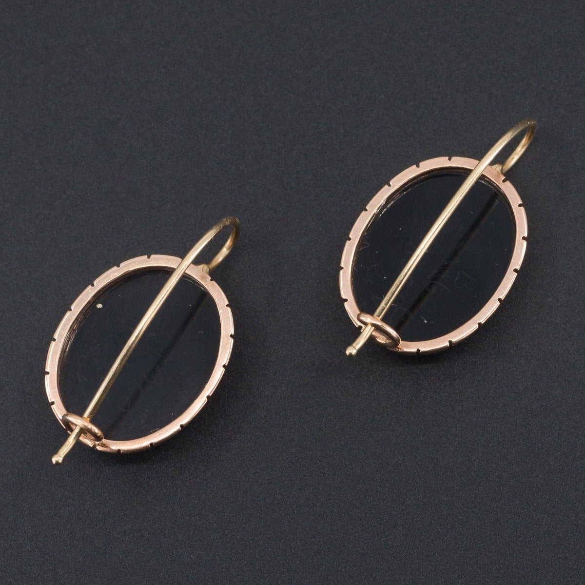 Antique Agate Cat Earrings of 14k Gold - Trademark Antiques