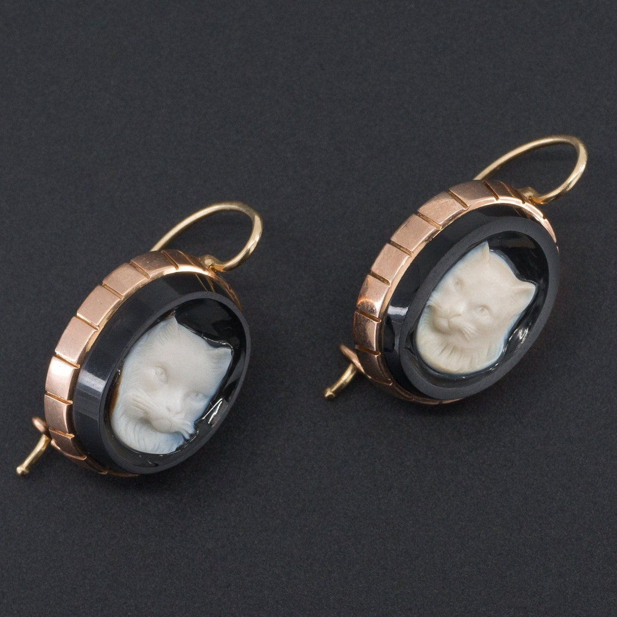 Antique Agate Cat Earrings of 14k Gold - Trademark Antiques