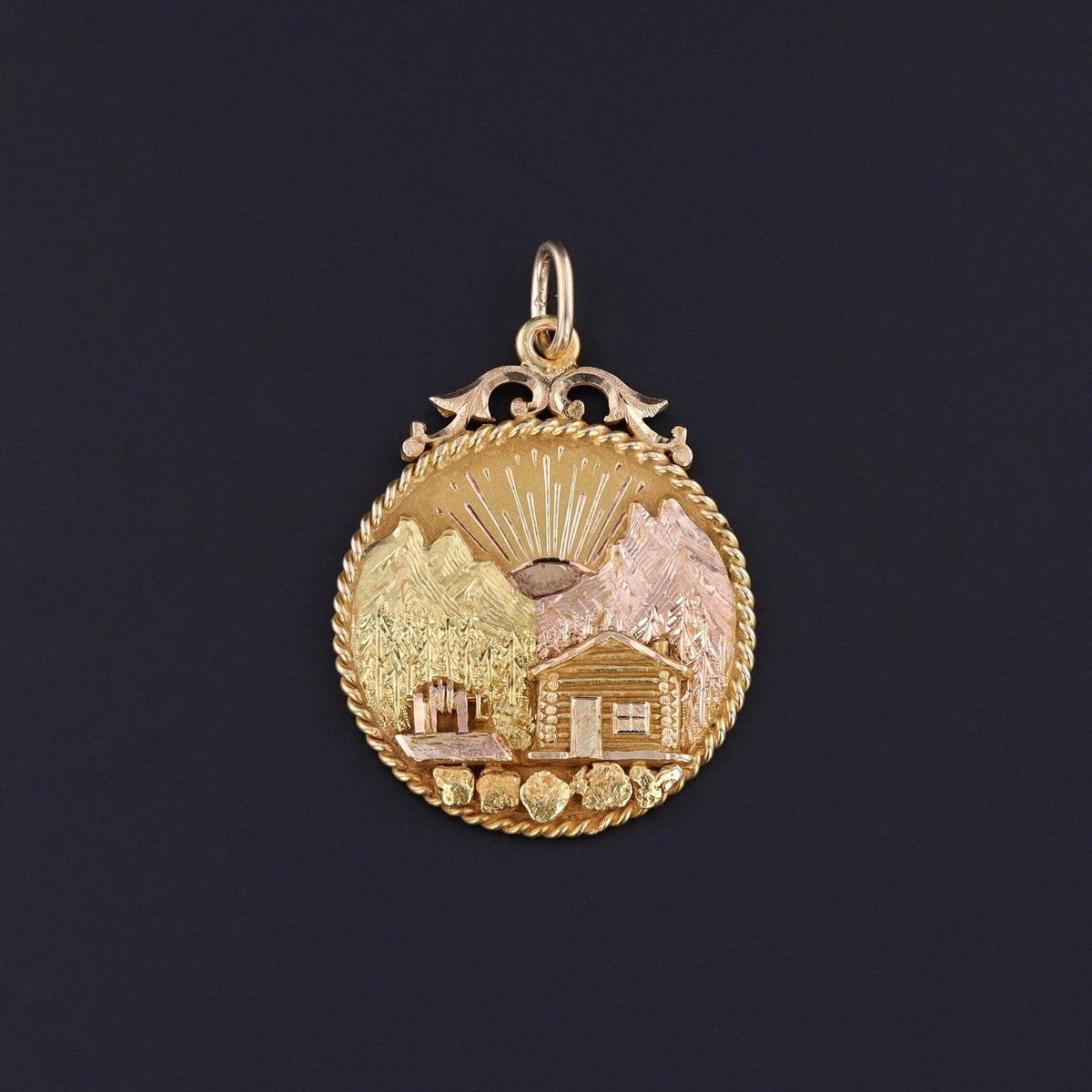 Antique Alaska Pendant of 18k Gold - Trademark Antiques
