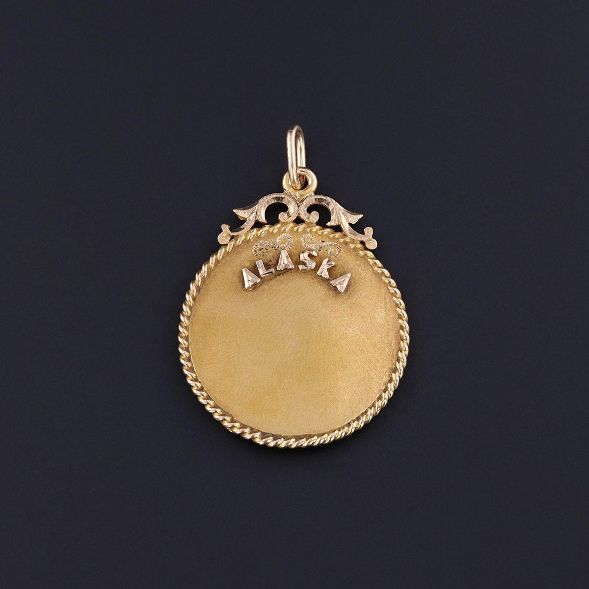 Antique Alaska Pendant of 18k Gold - Trademark Antiques