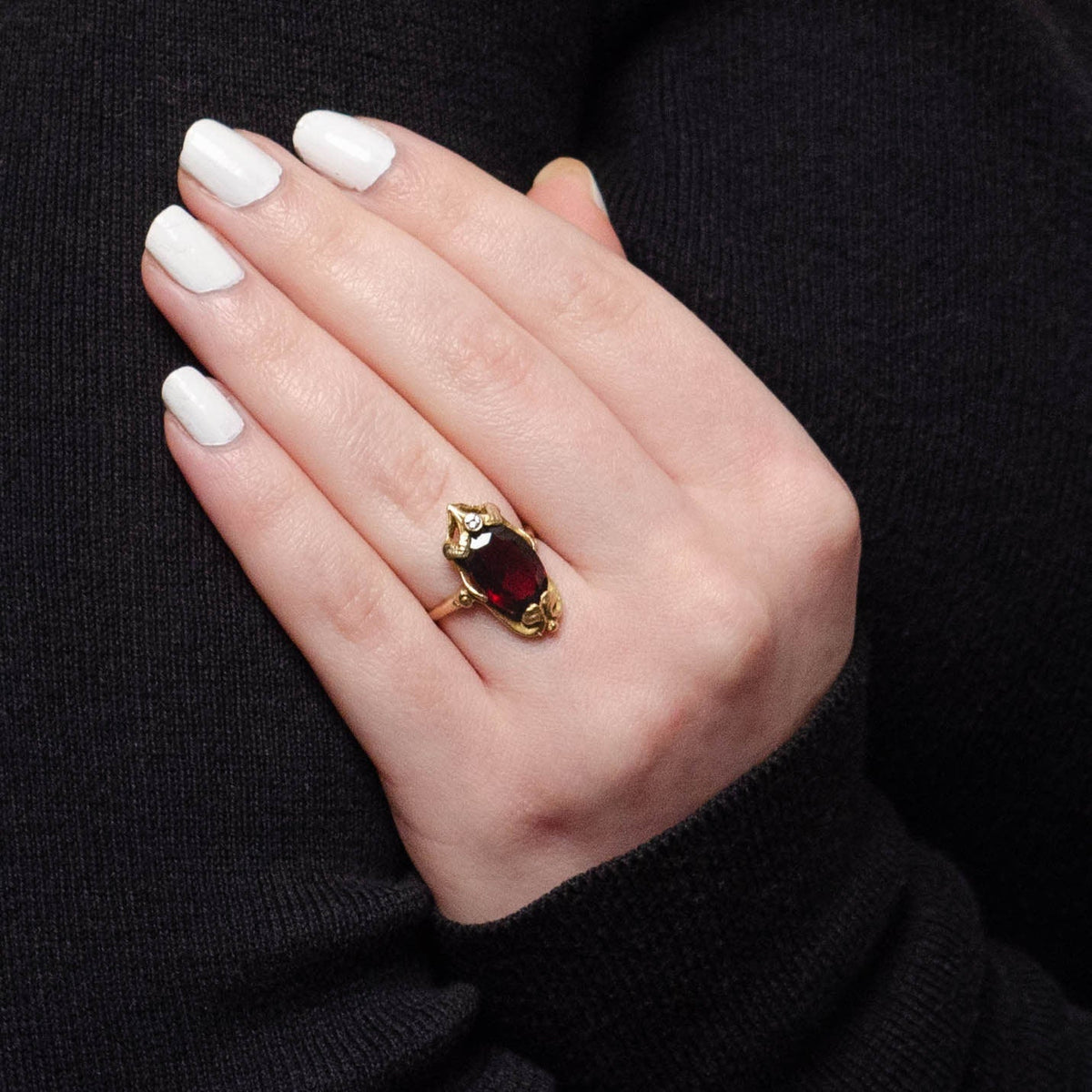 Antique Almandine Garnet Ring of 10k Gold - Trademark Antiques