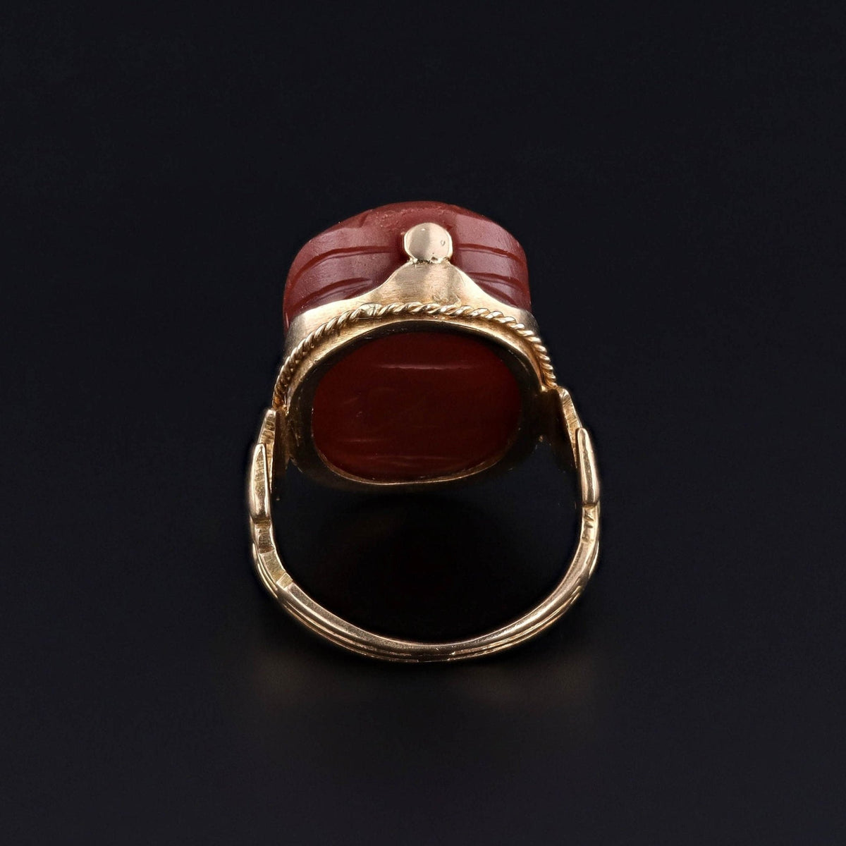 Antique Carnelian Scarab Ring of 18k Gold - Trademark Antiques