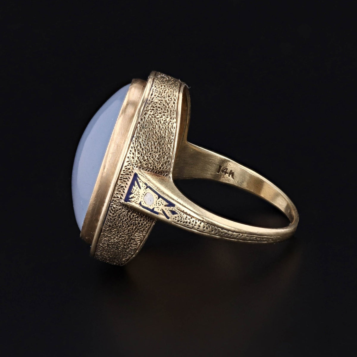 Antique Chalcedony and Enamel Ring of 14k Gold - Trademark Antiques