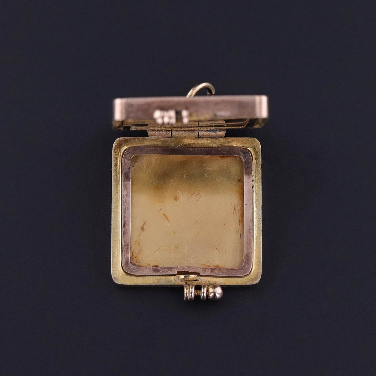 Antique Cherub Locket of 9ct Gold - Trademark Antiques