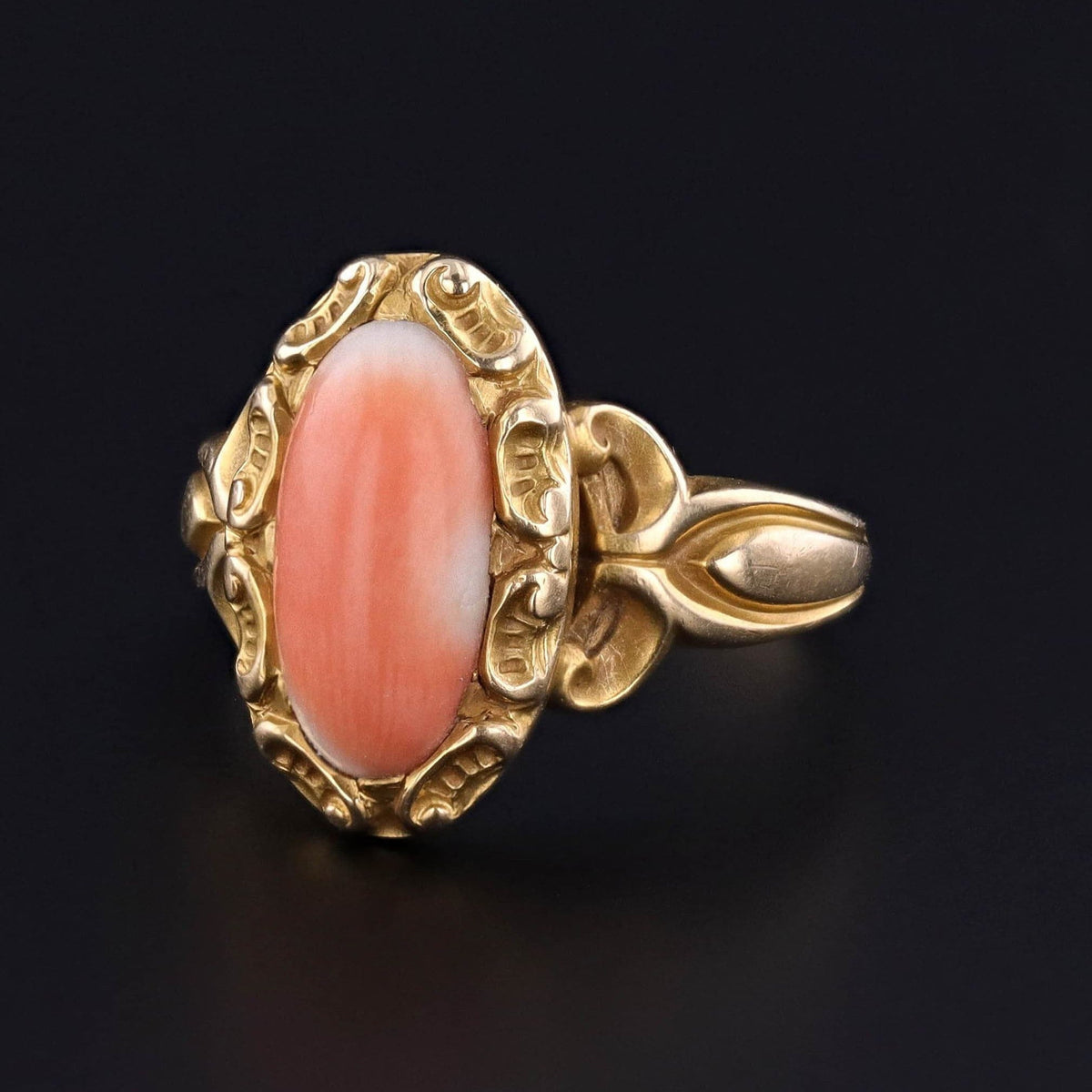 Antique Coral Ring of 14k Gold - Trademark Antiques