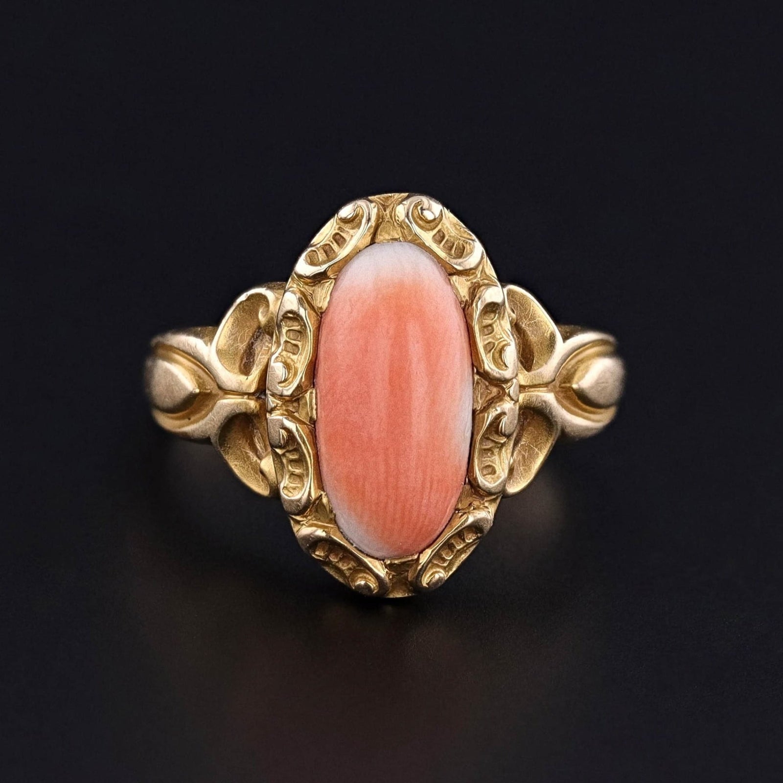 Antique Coral Ring of 14k Gold - Trademark Antiques