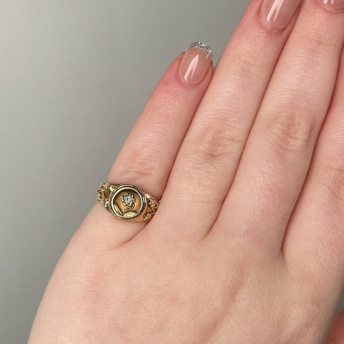 Antique Diamond Flower Ring of 14k Gold - Trademark Antiques