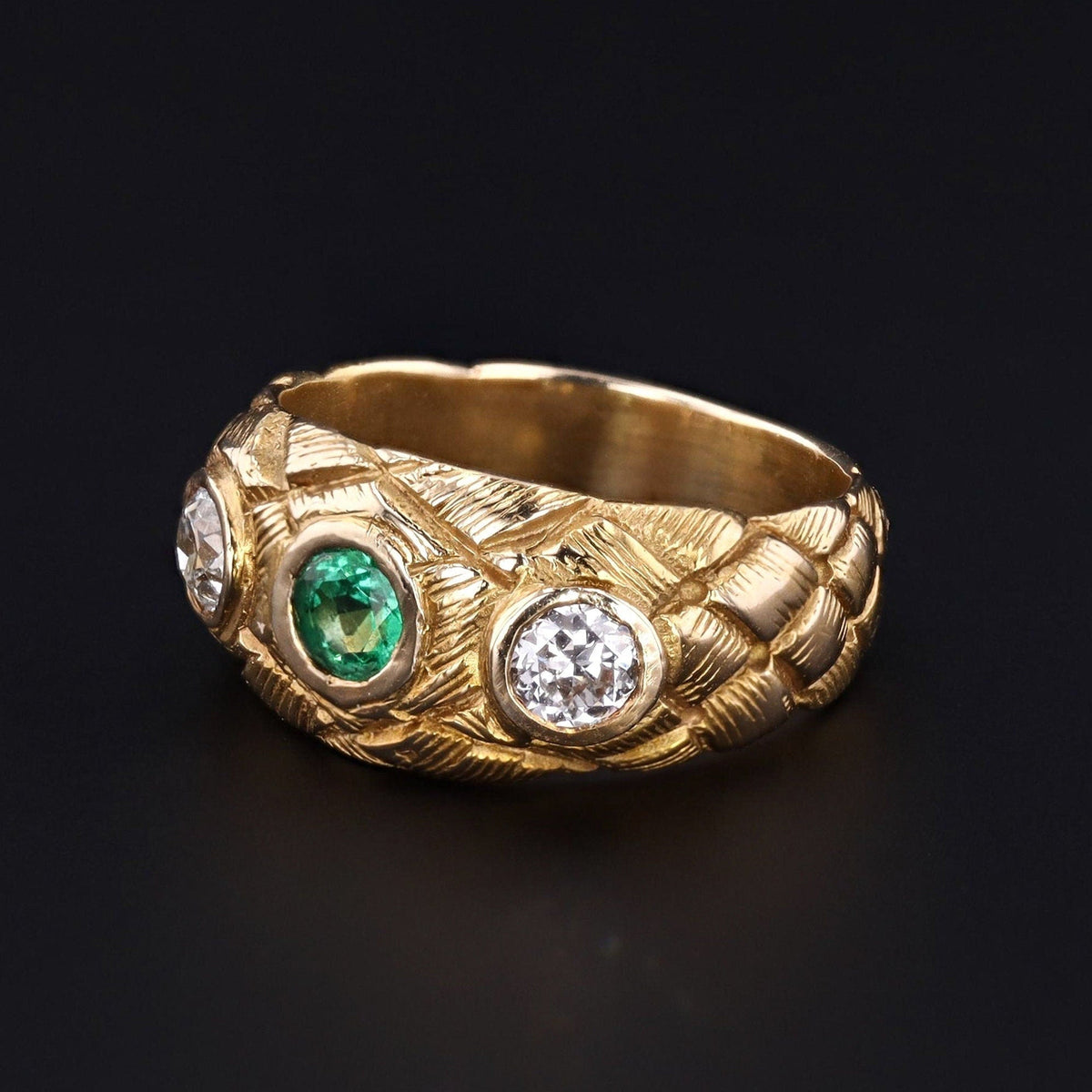 Antique Emerald and Diamond Ring of 14k Gold - Trademark Antiques