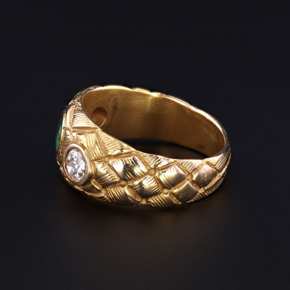 Antique Emerald and Diamond Ring of 14k Gold - Trademark Antiques