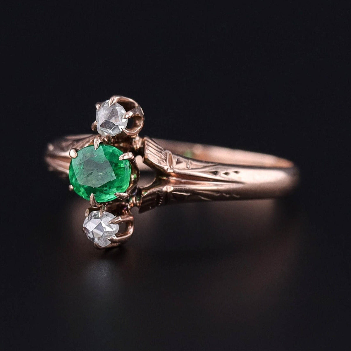 Antique Emerald Ring of 10k Gold - Trademark Antiques