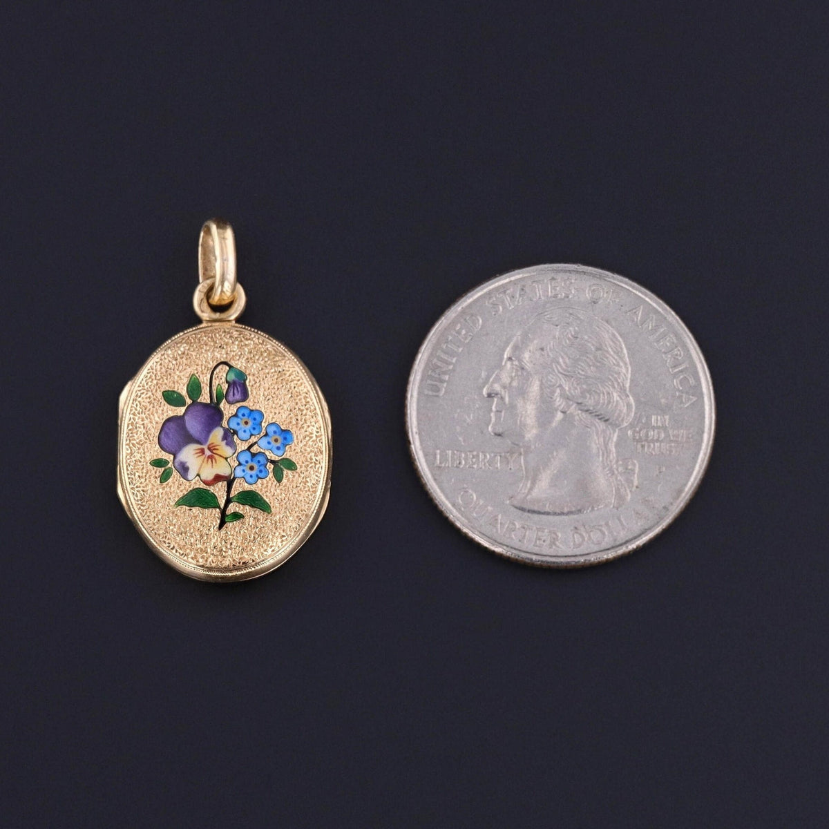 Antique Enamel Flower Locket of 18k Gold - Trademark Antiques