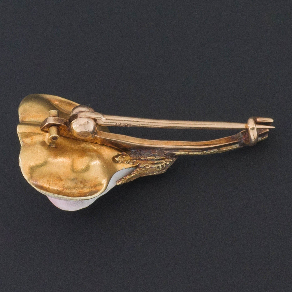 Antique Enamel Sweet Pea Flower Brooch of 18k Gold - Trademark Antiques