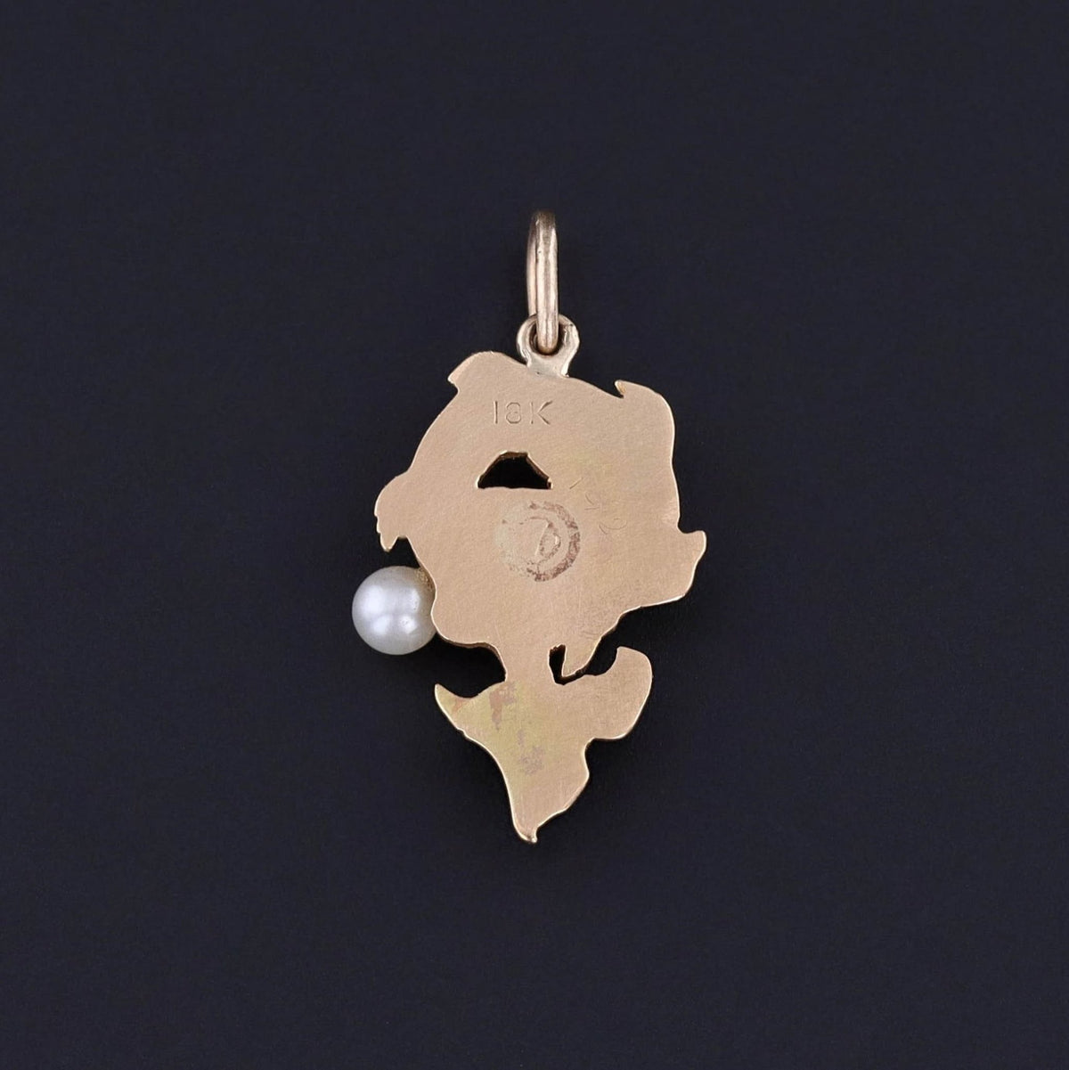 Antique Fish Charm of 18k Gold - Trademark Antiques